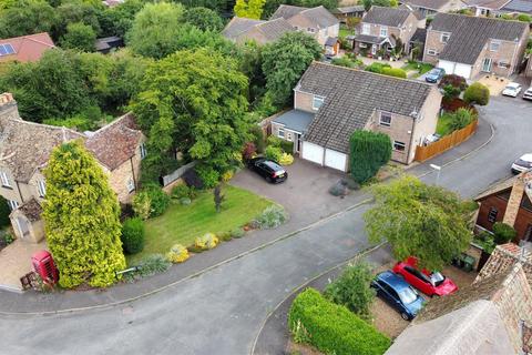 3 bedroom semi-detached house for sale, Abrahams Close, Landbeach Cambridge CB25