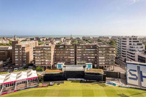 2 bedroom apartment for sale, Eaton Road, Hove