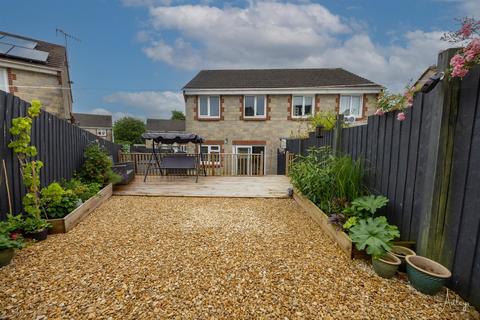 3 bedroom semi-detached house for sale, Parc Morlais, Llangennech, Llanelli