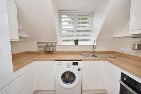 2 bedroom flat for sale, Grassington Road, Eastbourne