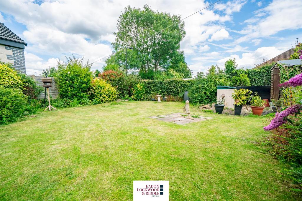 Rear Garden 4.jpg
