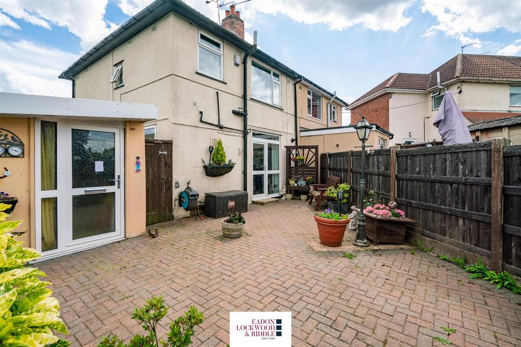 Rear Garden 6.jpg