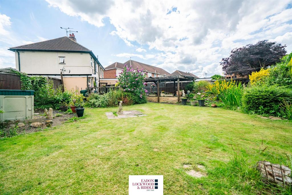 Rear Garden 5.jpg