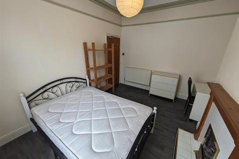 4 bedroom private hall to rent, Rippingham Road (11), Withington, Manchester