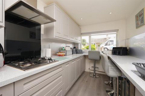 4 Bardsea Close, Dalton-in-furness, LA15 8NW