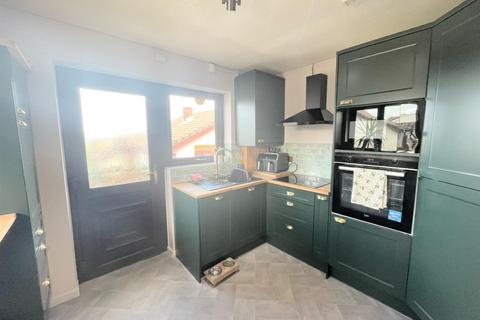 147 Mackworth Drive, Cimla, Neath, SA11 2QA