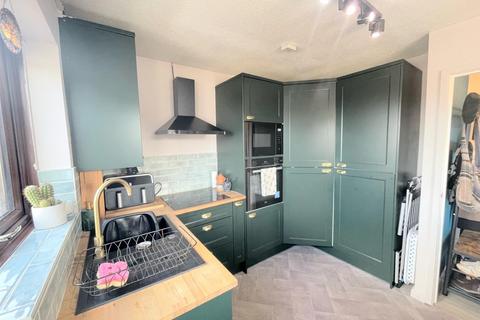 147 Mackworth Drive, Cimla, Neath, SA11 2QA