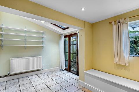 42 Bateman Street, Cambridge, CB2 1NA