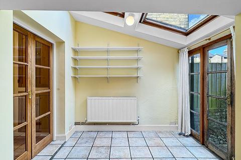 42 Bateman Street, Cambridge, CB2 1NA