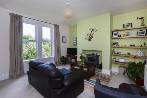 3 bedroom end of terrace house for sale, Station Road, Golcar, Huddersfield