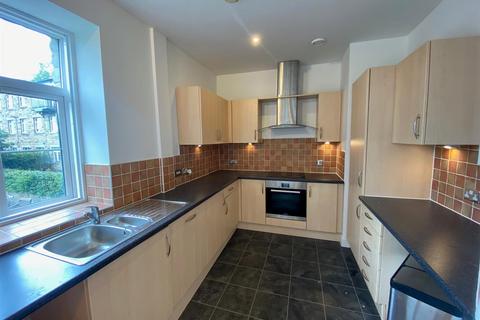 2 bedroom apartment to rent, Sharp Lane, Almondbury