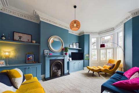 29 Park Crescent, North Shields, NE30 2HR