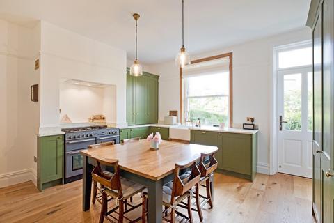 25 Bridge Lane, Ilkley, LS29 9EU