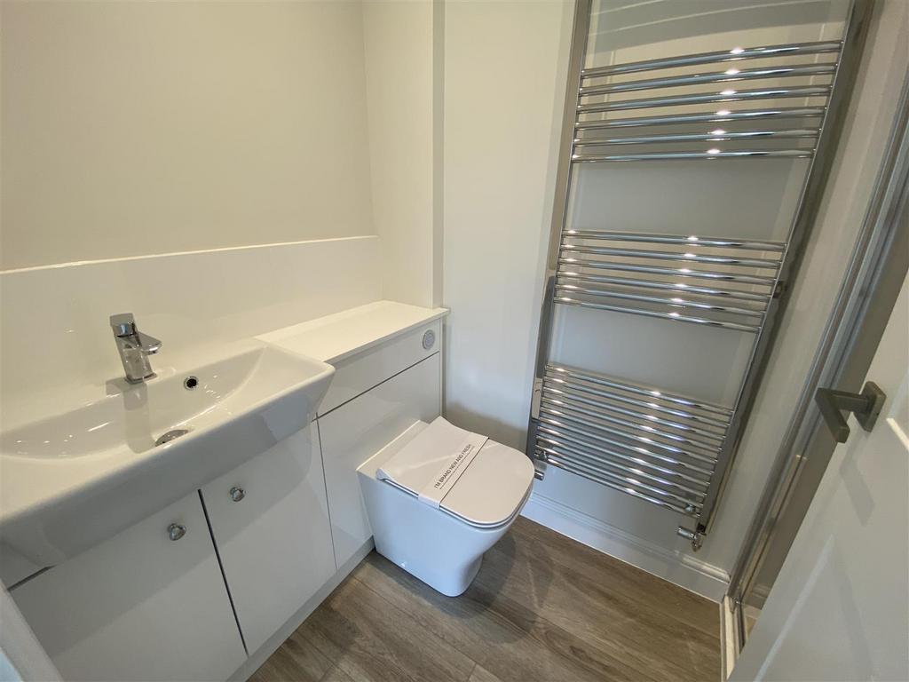 En Suite Shower Room