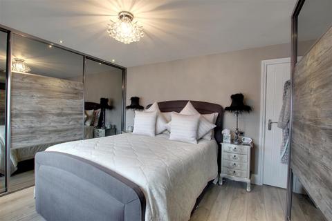 2 Beech Avenue, Bilton, Hull, HU11 4EN