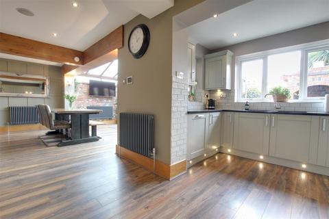 2 Beech Avenue, Bilton, Hull, HU11 4EN