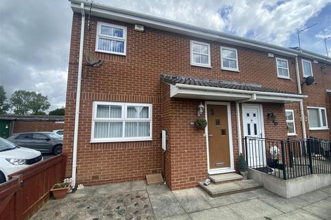 3 bedroom end of terrace house for sale, Elsdon Avenue, Seaton Delaval, Whitley Bay