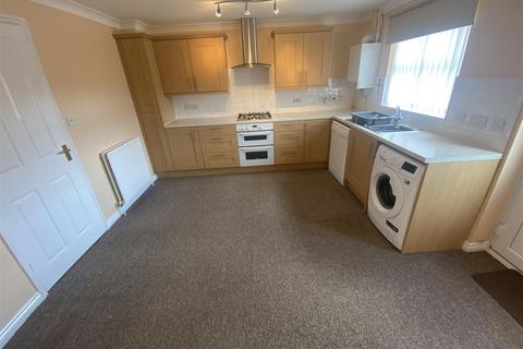 3 bedroom end of terrace house for sale, Elsdon Avenue, Seaton Delaval, Whitley Bay