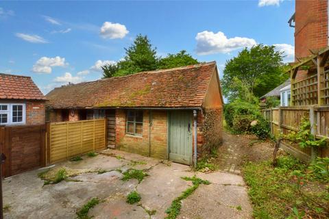 2 bedroom end of terrace house to rent, Maynard Cottages, Great Easton, Great Dunmow, Essex, CM6