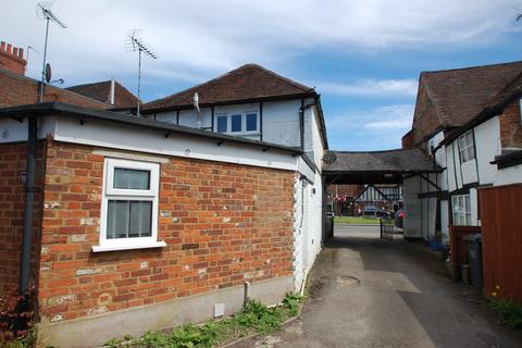 2 bedroom apartment for sale, High Street, Chalfont St. Giles, HP8