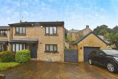 3 bedroom detached house for sale, Tofts Grove, Brighouse HD6