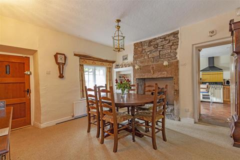 4 bedroom detached house for sale, Main Street, Calver, Hope Valley