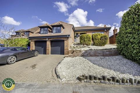 3 bedroom detached bungalow for sale, Meadow Croft, Sprotbrough, Doncaster