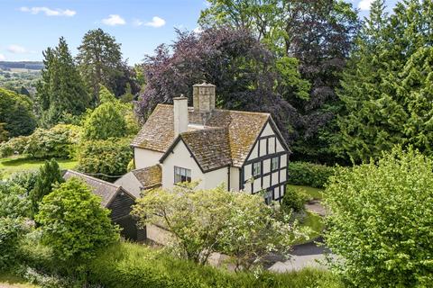 3 bedroom detached house for sale, Church Road, Kington