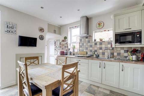 4 bedroom detached house for sale, Selby Road, West Bridgford NG2