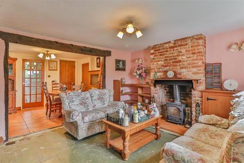 2 bedroom cottage for sale, Upper Street, Layham