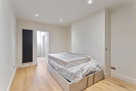 2 bedroom flat for sale, Glazbury Road, West Kensington, W14