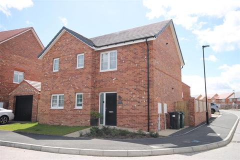 3 bedroom detached house for sale, Oak Close, Camperdown, Killingworth