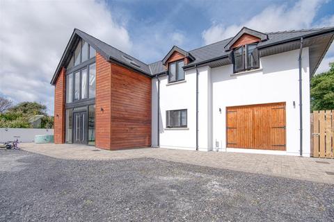 8 bedroom detached house for sale, Church Road, Johnston, Haverfordwest