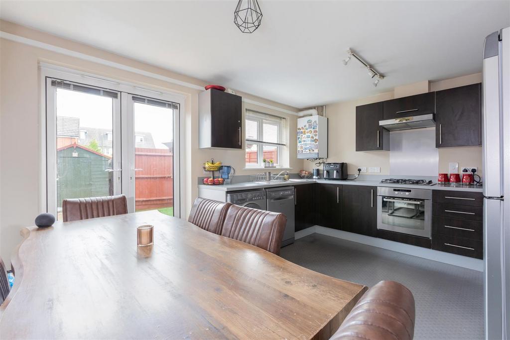 247 Eltham Avenue-12.jpg