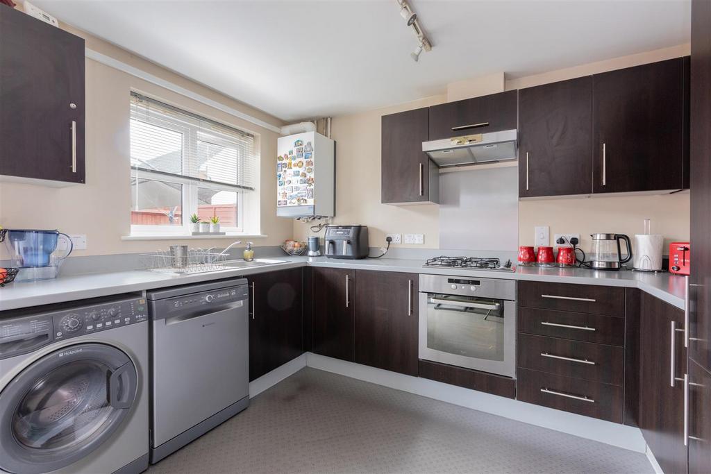 247 Eltham Avenue-13.jpg