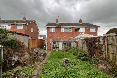 3 bedroom house for sale, Broadbent Close, Whetstone, Leicester