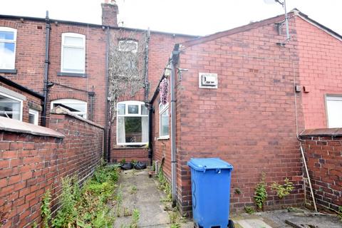 27 Halvard Avenue, Bury, BL9 6PS