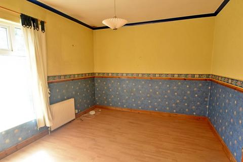 27 Halvard Avenue, Bury, BL9 6PS