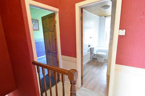 27 Halvard Avenue, Bury, BL9 6PS