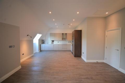 1 bedroom flat to rent, Wood Lane, Isleworth TW7