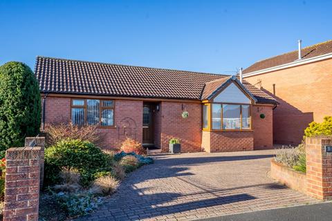 3 bedroom detached bungalow for sale, Wheatcroft, Strensall, York