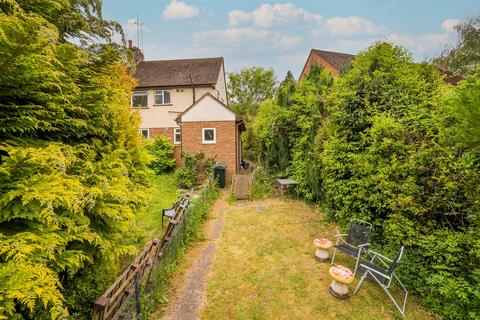 undefined, Highwood Crescent, High Wycombe HP12