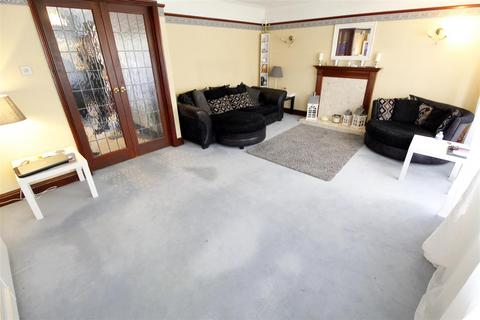 undefined, Jenning Close, New Haw, Addlestone