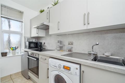 1 bedroom flat for sale, Priory Road, High Wycombe HP13