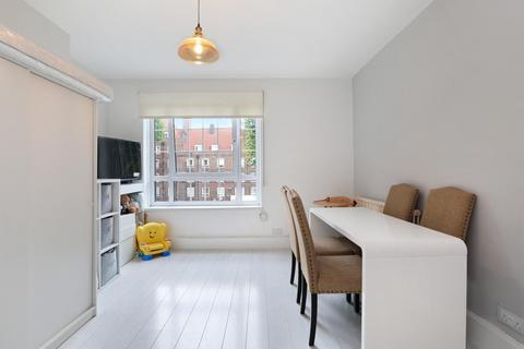 2 bedroom flat for sale, Peckham Road, London, SE5