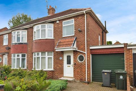 3 bedroom house for sale, Farringdon Road, North Shields