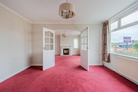 7 Oaklands Drive, Oldland Common, Bristol, BS30 6RE
