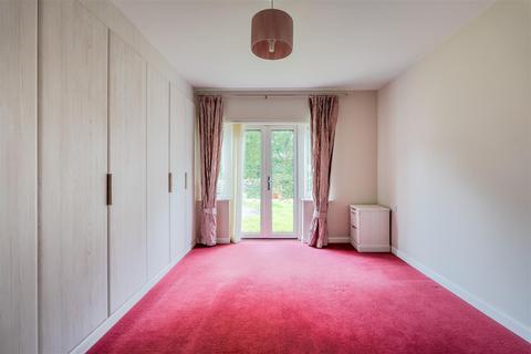 7 Oaklands Drive, Oldland Common, Bristol, BS30 6RE