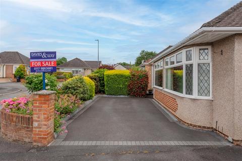 7 Oaklands Drive, Oldland Common, Bristol, BS30 6RE