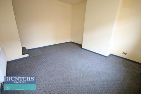 3 bedroom end of terrace house for sale, Pembroke Street West Bowling, Bradford, West Yorkshire, BD5 7HB